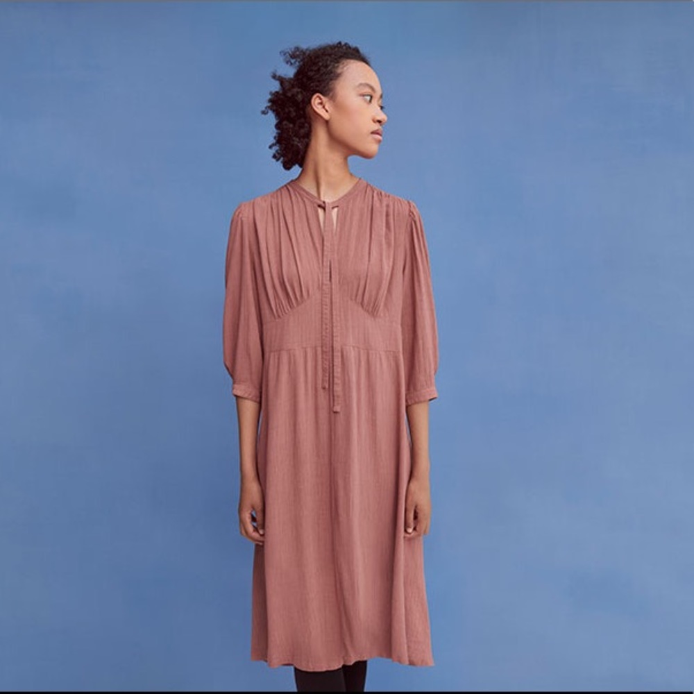 Lemaire x Uniqlo Viscose Bow Tie 3/4 Sleeve Dress - Picture 2 of 10